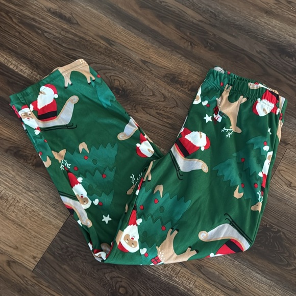 Carters Christmas PJ set. Santa and reindeer. Green and red. Size 10. Pajamas - Picture 6 of 8